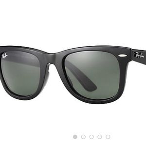 Ray Ban-black Open to offers!!